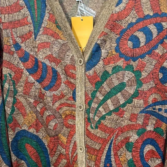 Colorful Patterned Women's Cardigan - Picture 3 of 8
